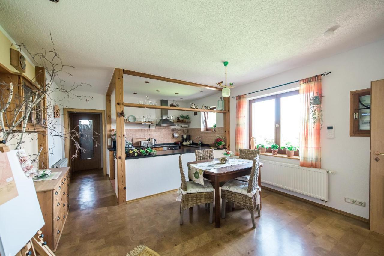 Hussi'S Home Grossenhain Bagian luar foto